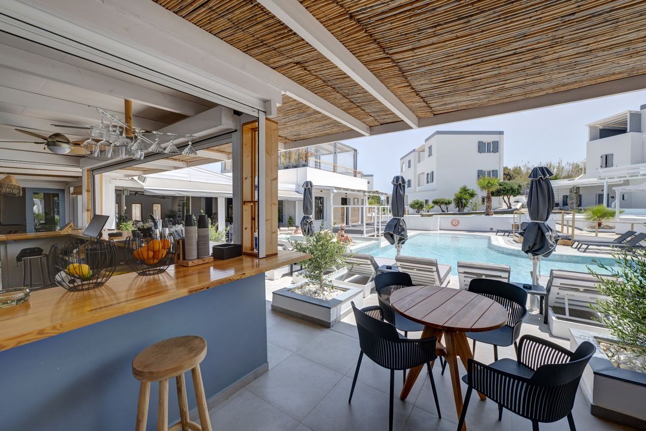 Local restaurants near Aegean Paradiso Hotel in Syros
